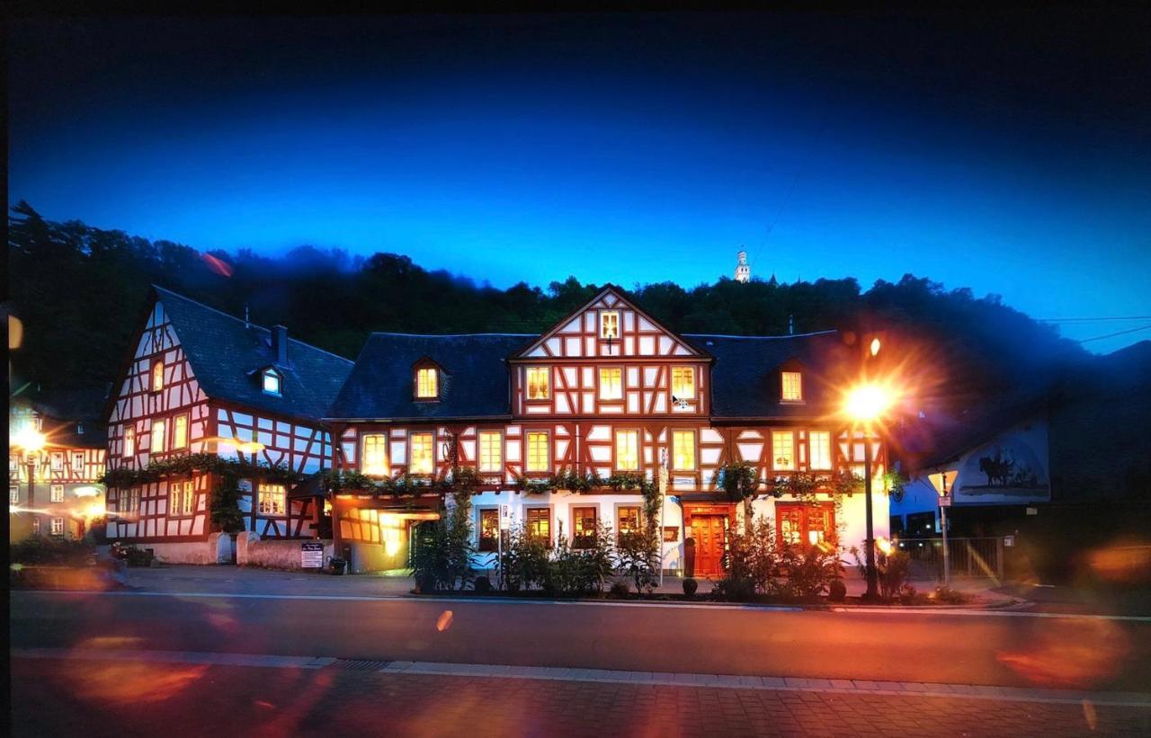 Landgasthof Zum Weissen Schwanen Hotel Braubach Exterior photo